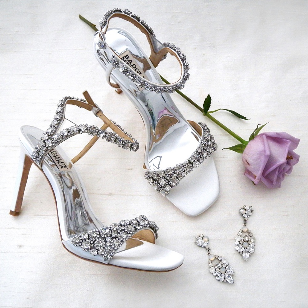 Badgley Mischka Galia Size White Satin - Picture 4 of 17